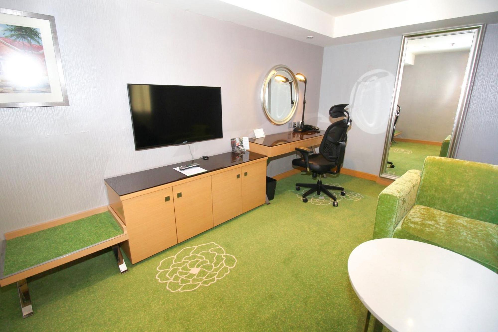 Holiday Inn Macau By Ihg Zewnętrze zdjęcie